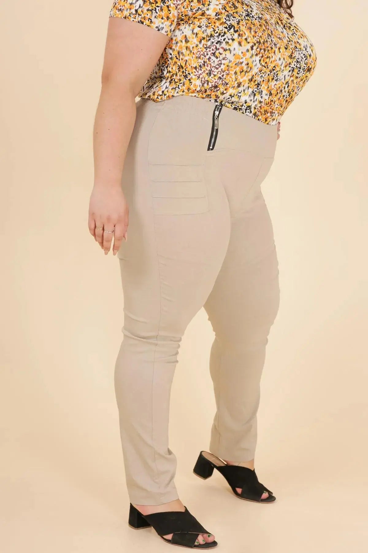 Pantalon Stretch Beige- Taille Haute - YOPHIY CURVES